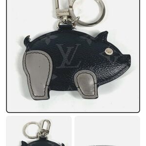 Louis Vuitton Black Monogram Pig Keyring with Gray Accents